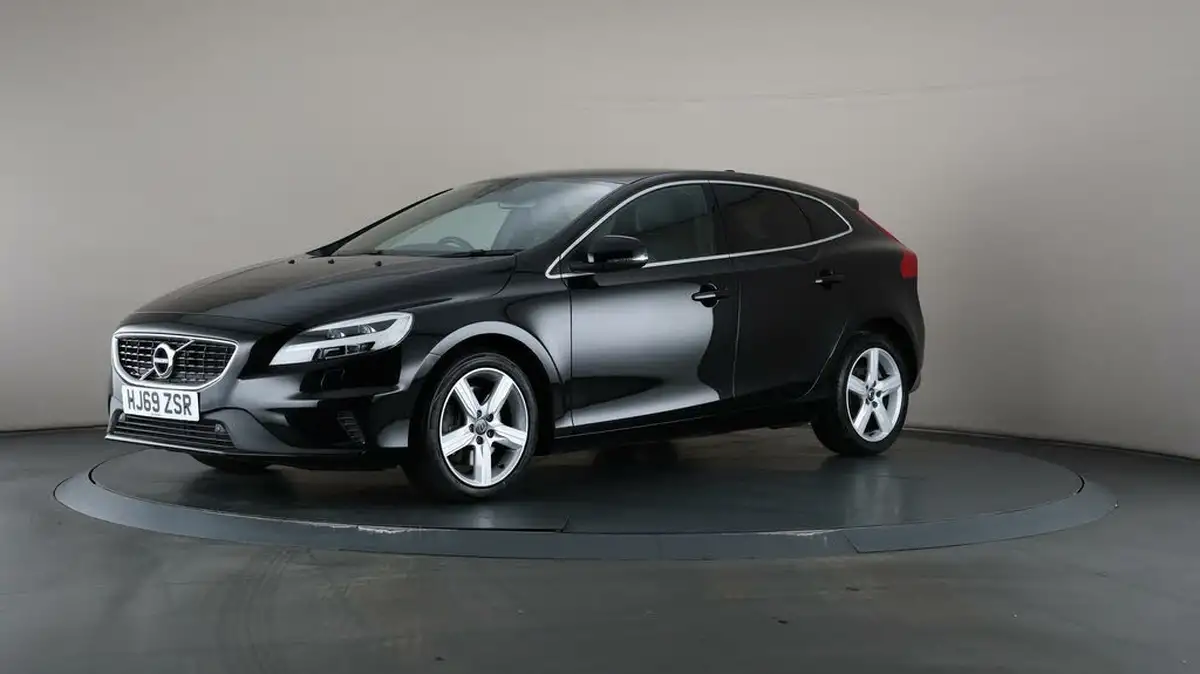 2019-volvo-v40-20td-d2-r-design-geartronic-big-39