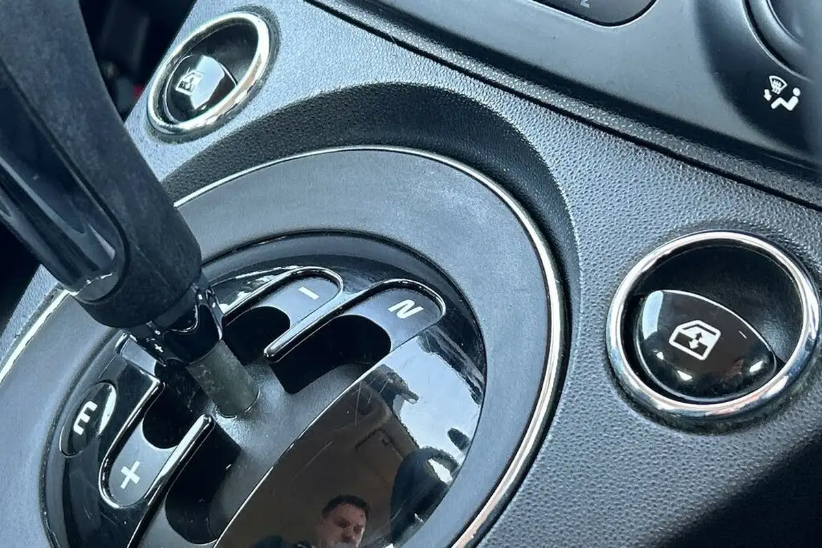 2018-fiat-500-12-pop-dualogic-big-22
