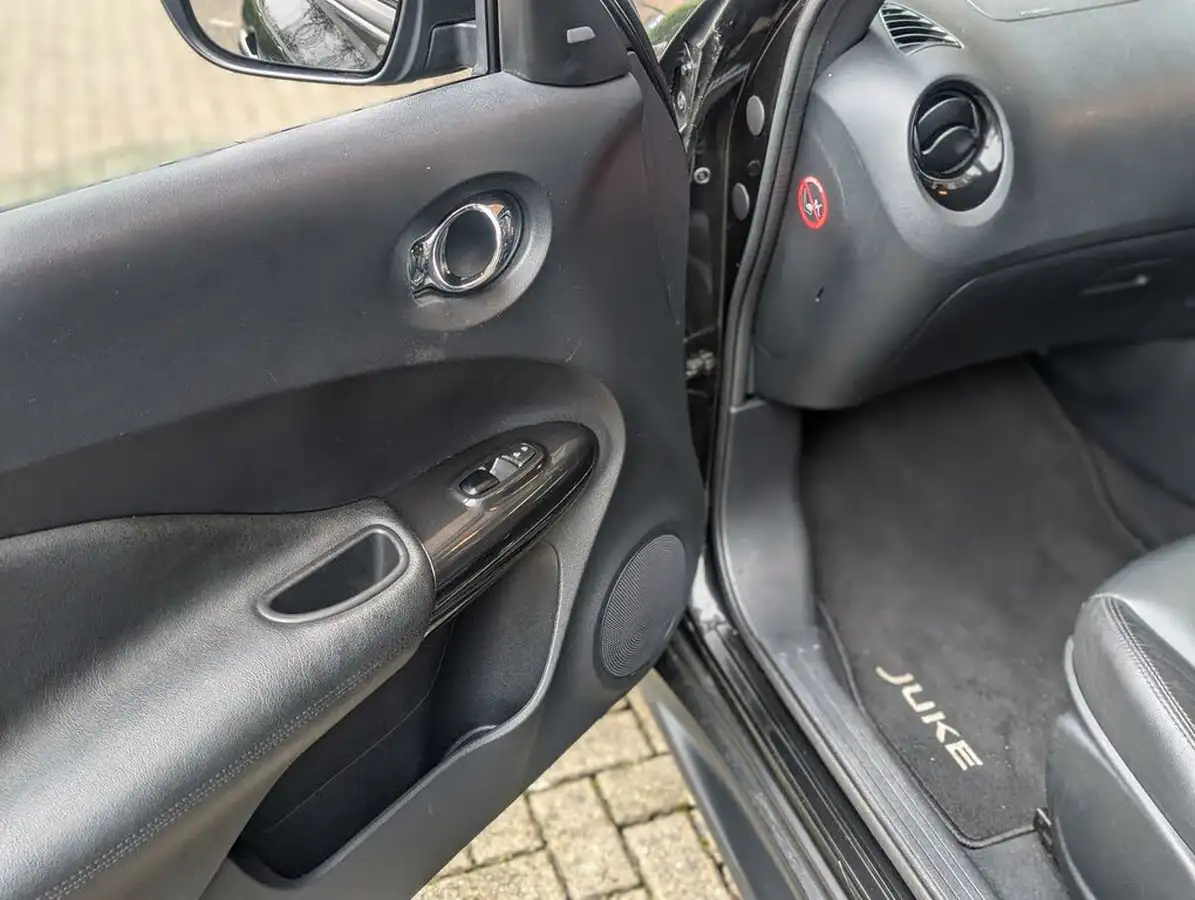 2015-nissan-juke-16-tekna-117ps-1598cc-xtronic-cvt-big-39
