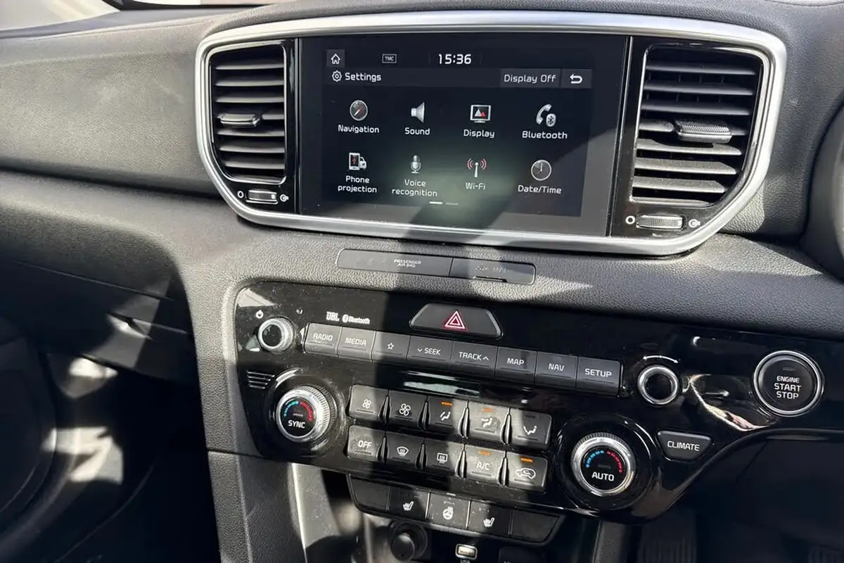 2020-kia-sportage-16crdi-48v-dct-big-42