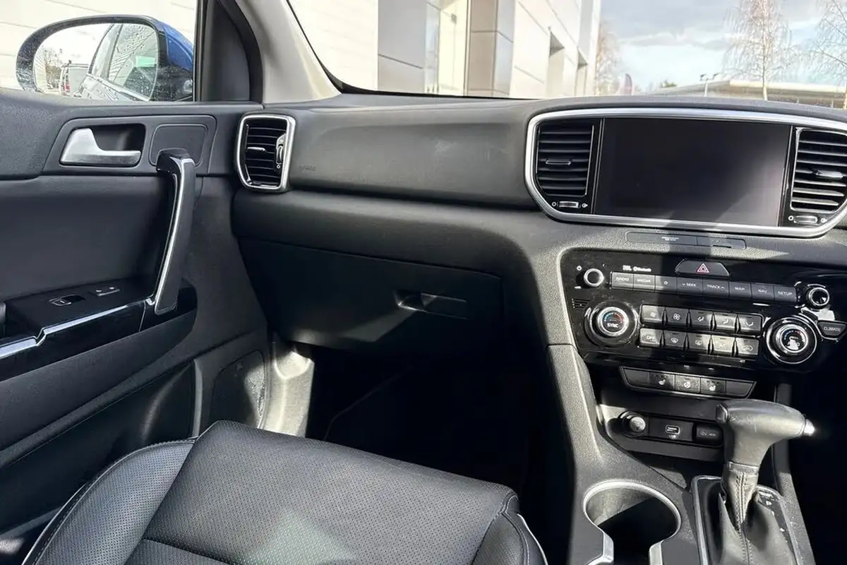 2020-kia-sportage-16crdi-48v-dct-big-14