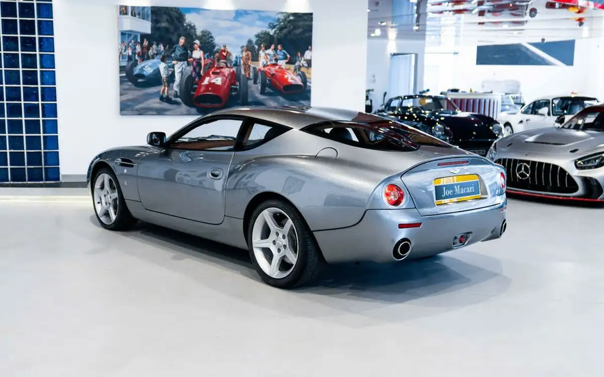 2004-aston-martin-db7-59-vantage-big-11