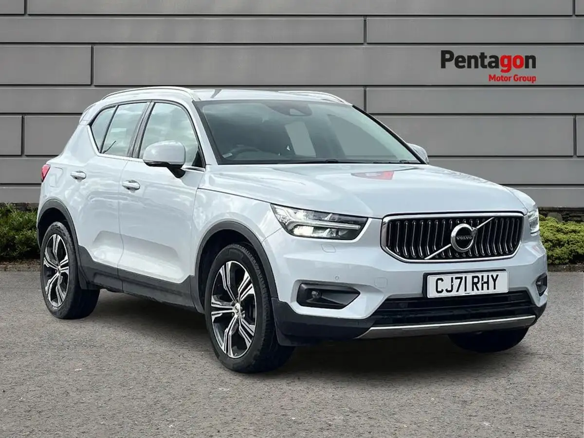 2021-volvo-xc40-20-b4-inscription-pro-194bhp-auto-big-0