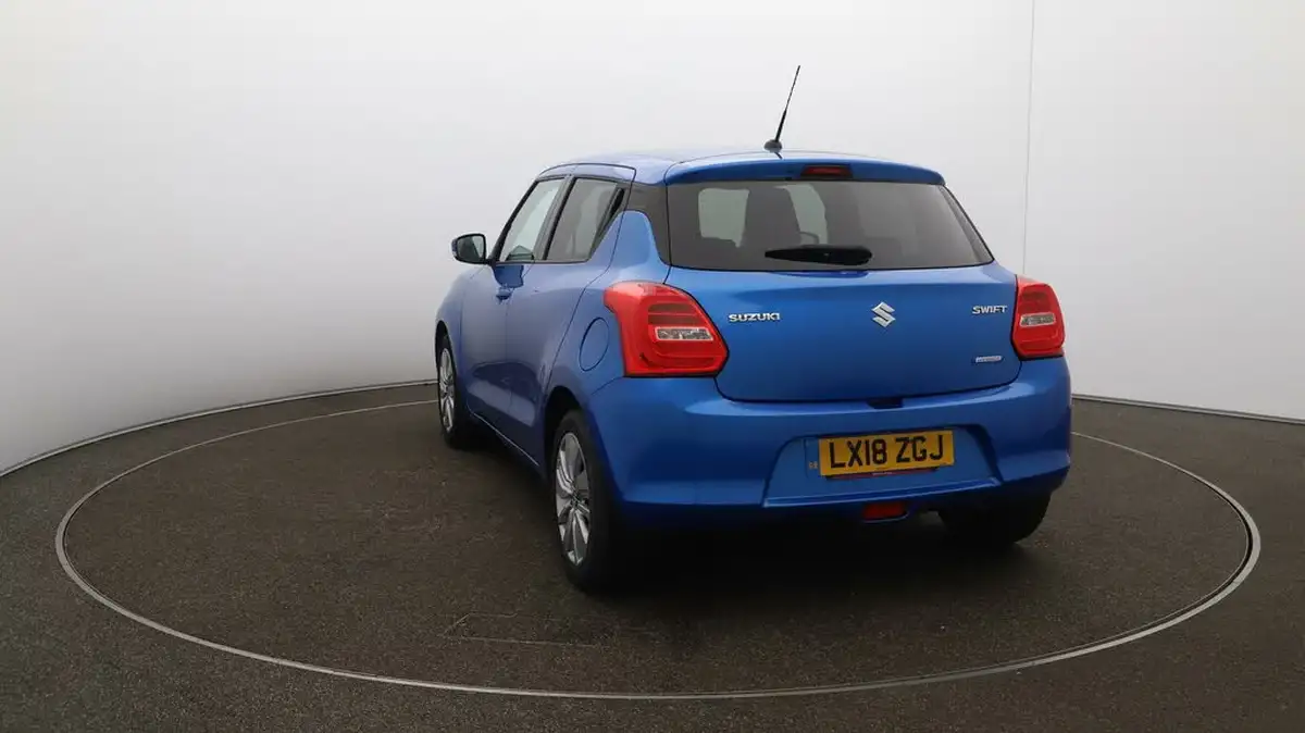 2018-suzuki-swift-10-boosterjet-sz5-111ps-shvs-big-59