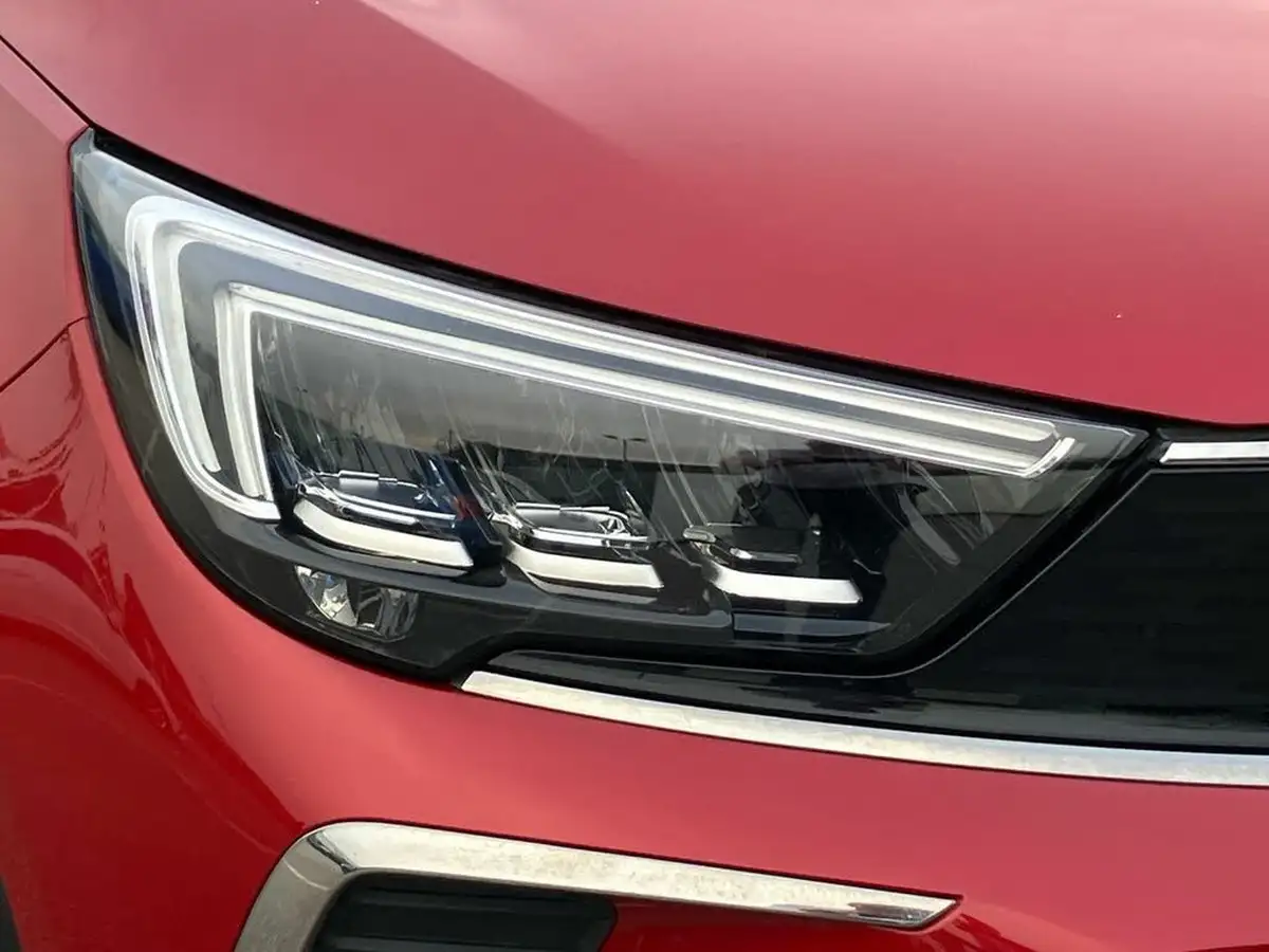 2021-vauxhall-crossland-12-ultimate-nav-auto-big-12