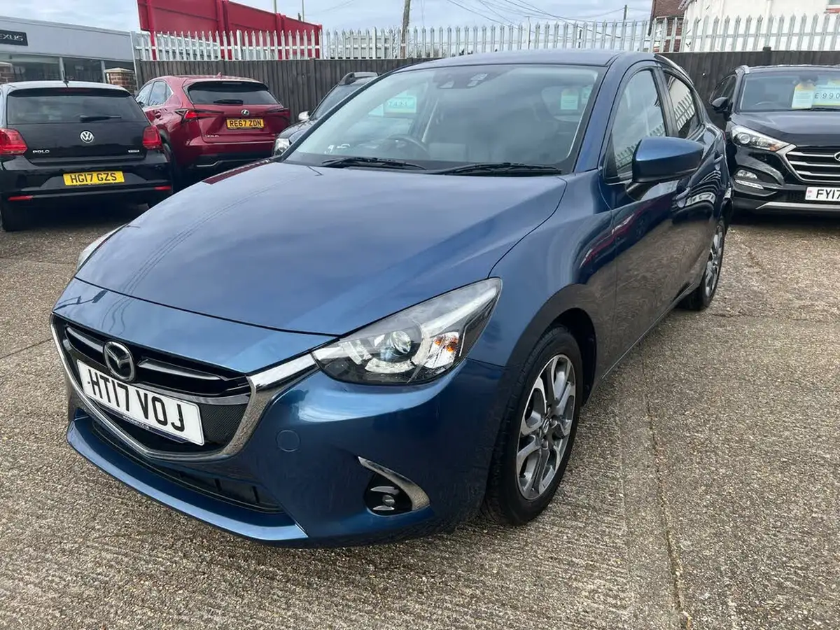 2017-mazda-mazda2-15-gt-big-2
