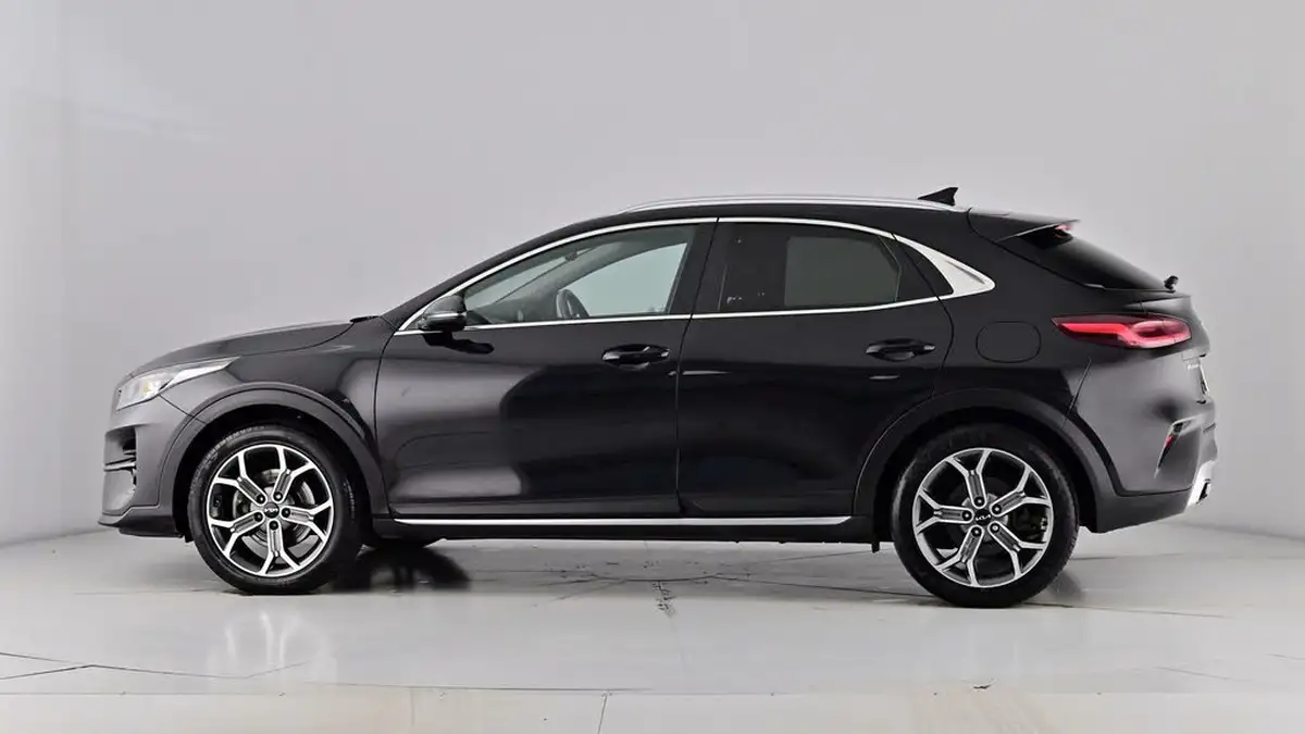 2022-kia-xceed-15-t-gdi-3-big-63