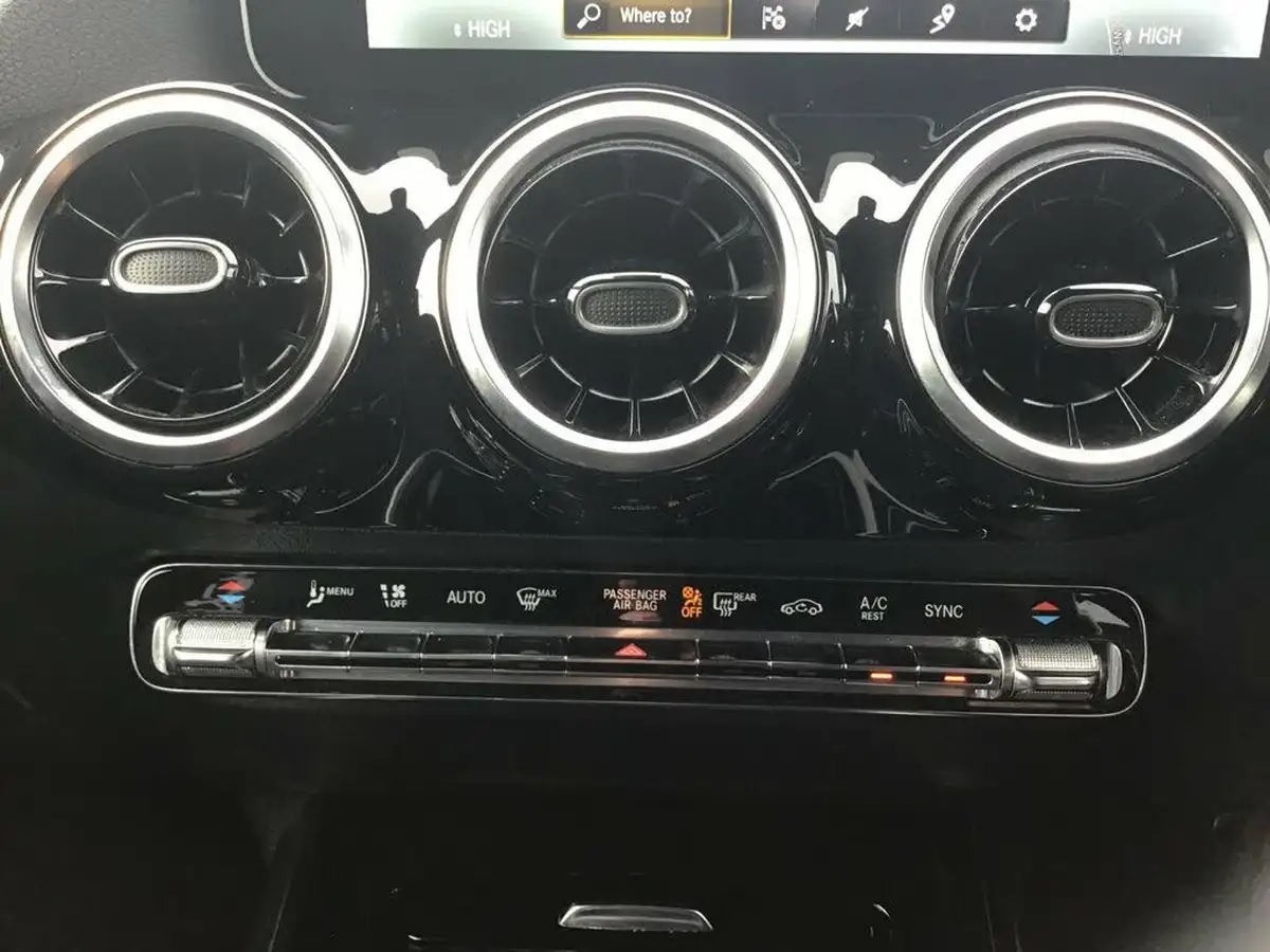 2019-mercedes-benz-b-class-13-b200-amg-line-executive-big-28