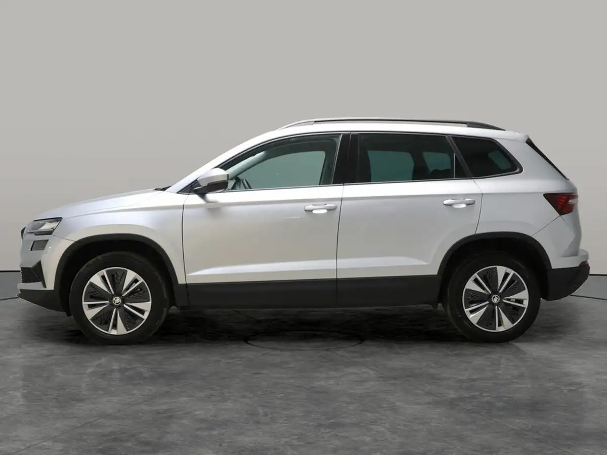 2023-skoda-karoq-15-tsi-se-drive-dsg-big-15