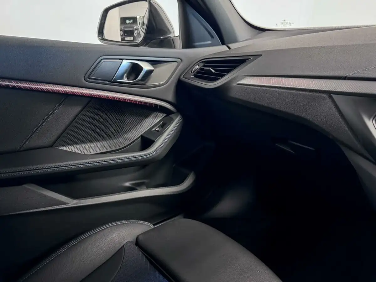 2024-bmw-1-series-15-118i-m-sport-lcp-dct-big-26