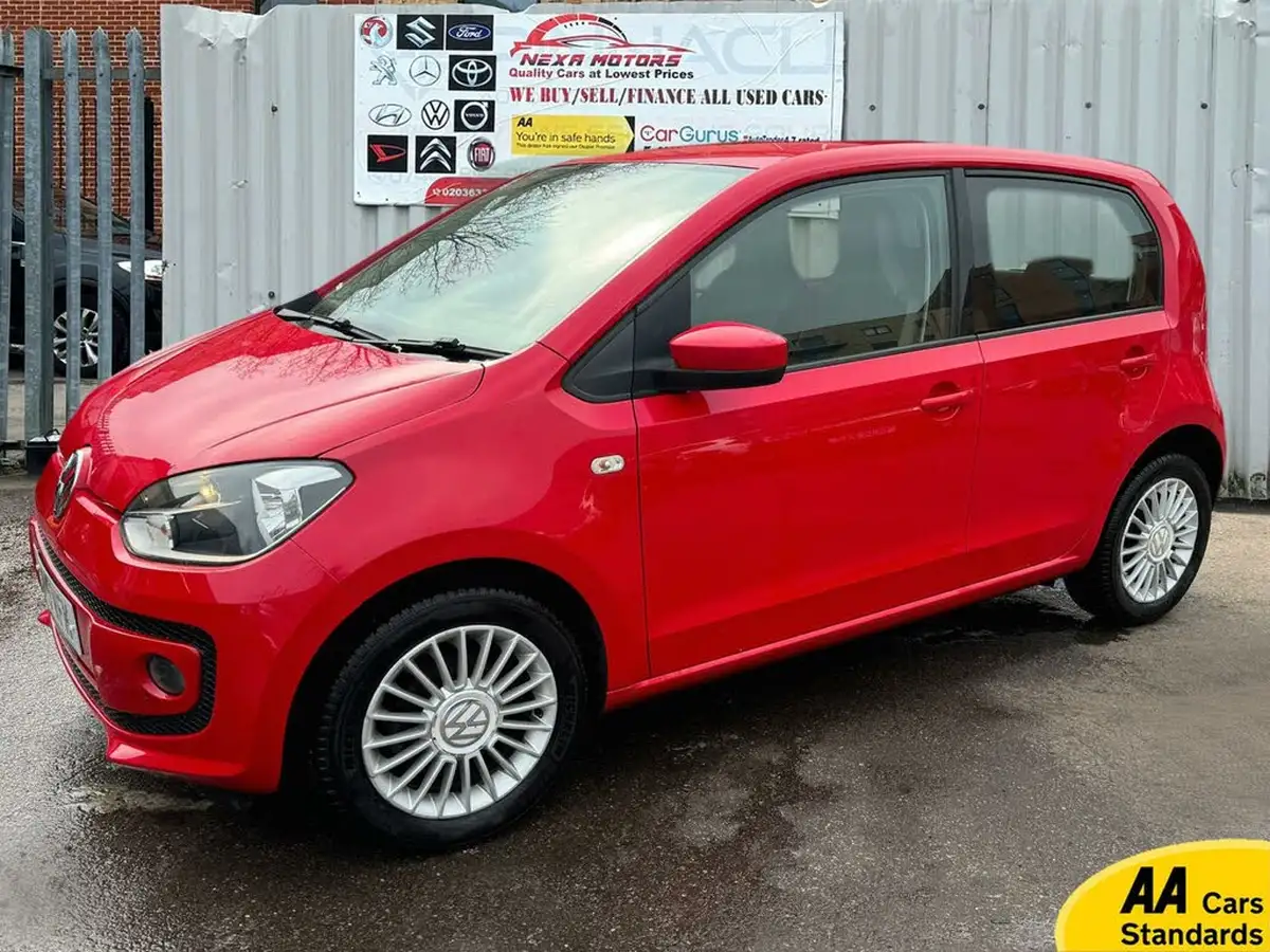 2015-volkswagen-up-10-high-up-5d-big-18