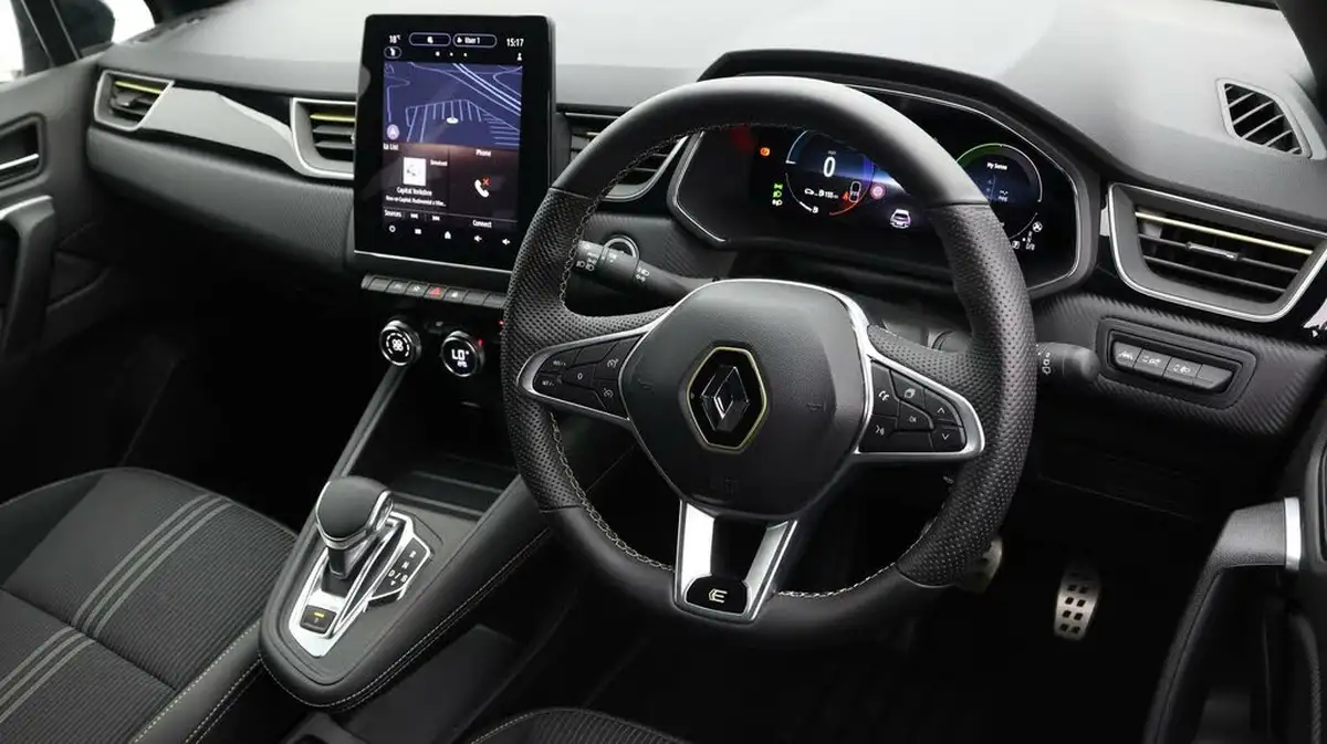 2024-renault-captur-16-e-tech-engineered-145ps-full-big-8