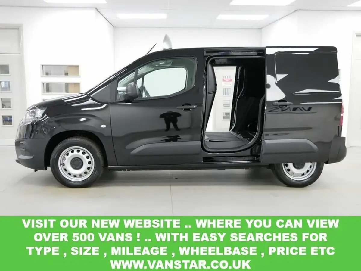2024-toyota-proace-city-15d-active-big-13