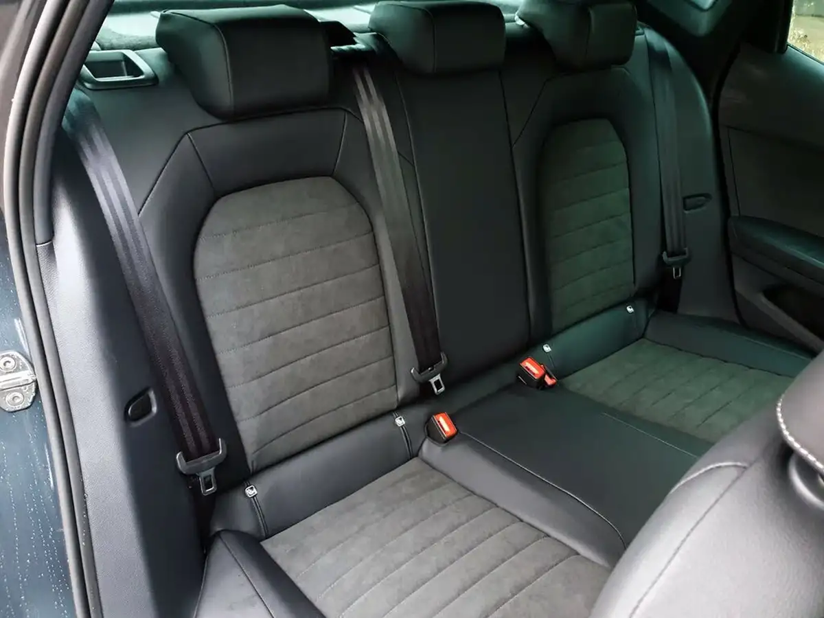 2024-seat-ibiza-10-tsi-xcellence-115ps-big-9