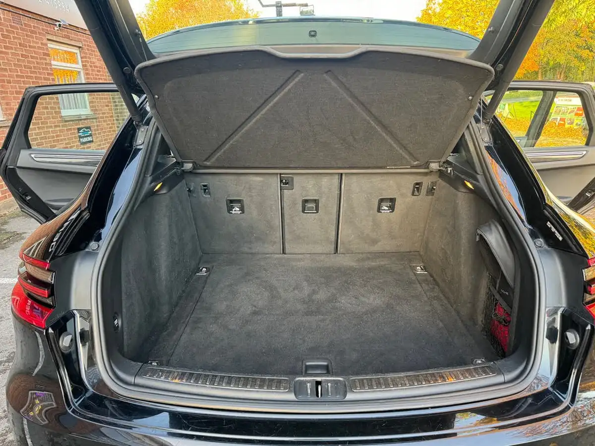 2015-porsche-macan-30td-s-big-41