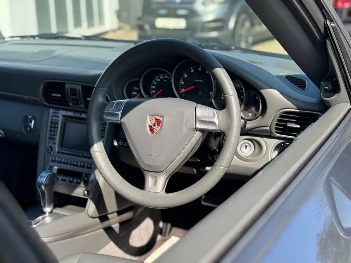 2007-porsche-911-36-carrera-tiptronic-s-coupe-auto-big-17