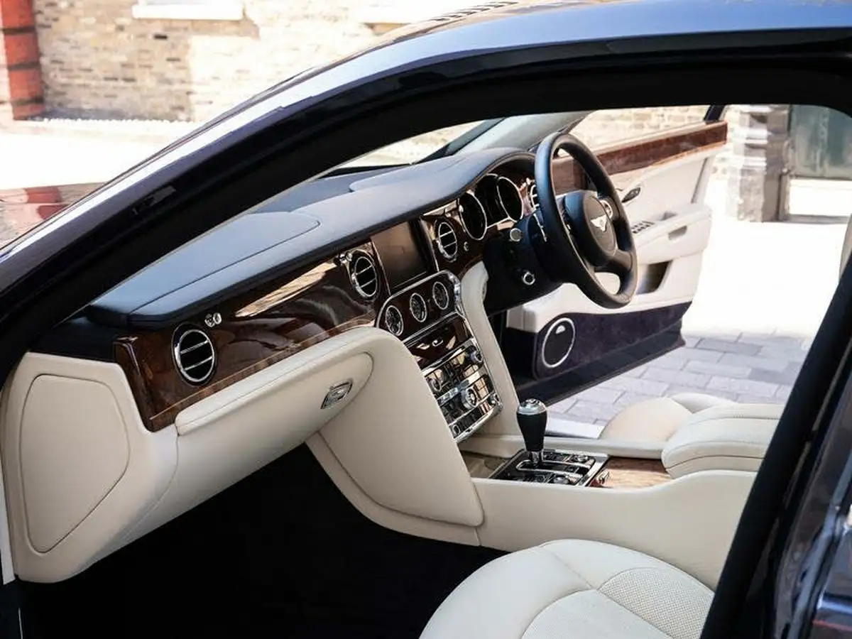 2019-bentley-mulsanne-big-40