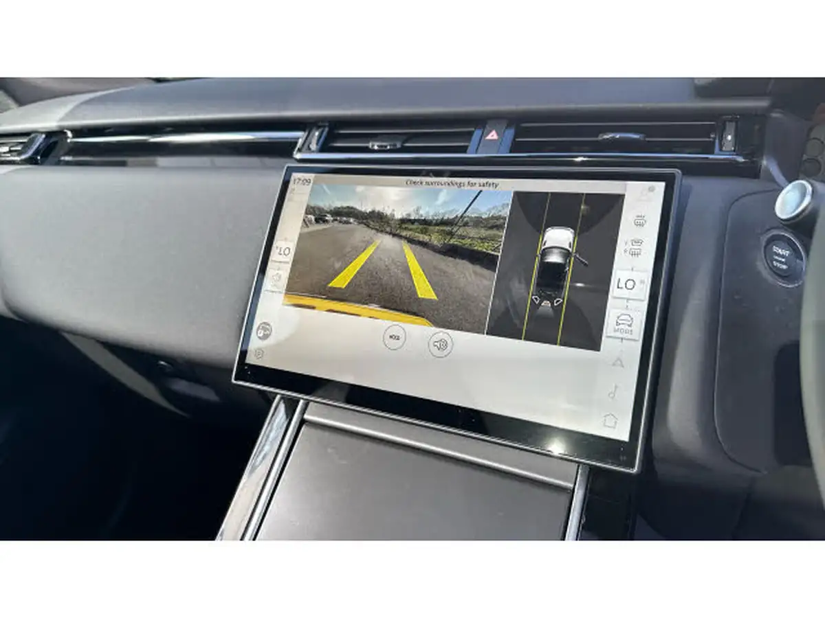 2024-land-rover-range-rover-velar-20-d200-dynamic-se-big-11