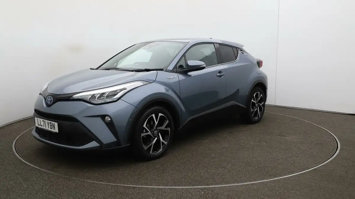 2022-toyota-c-hr-18-vvt-i-design-big-68
