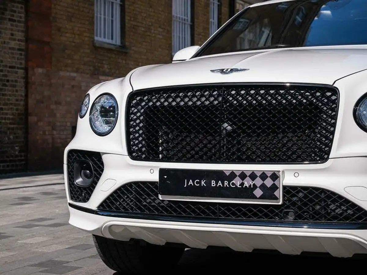 2019-bentley-bentayga-40-v8-big-18