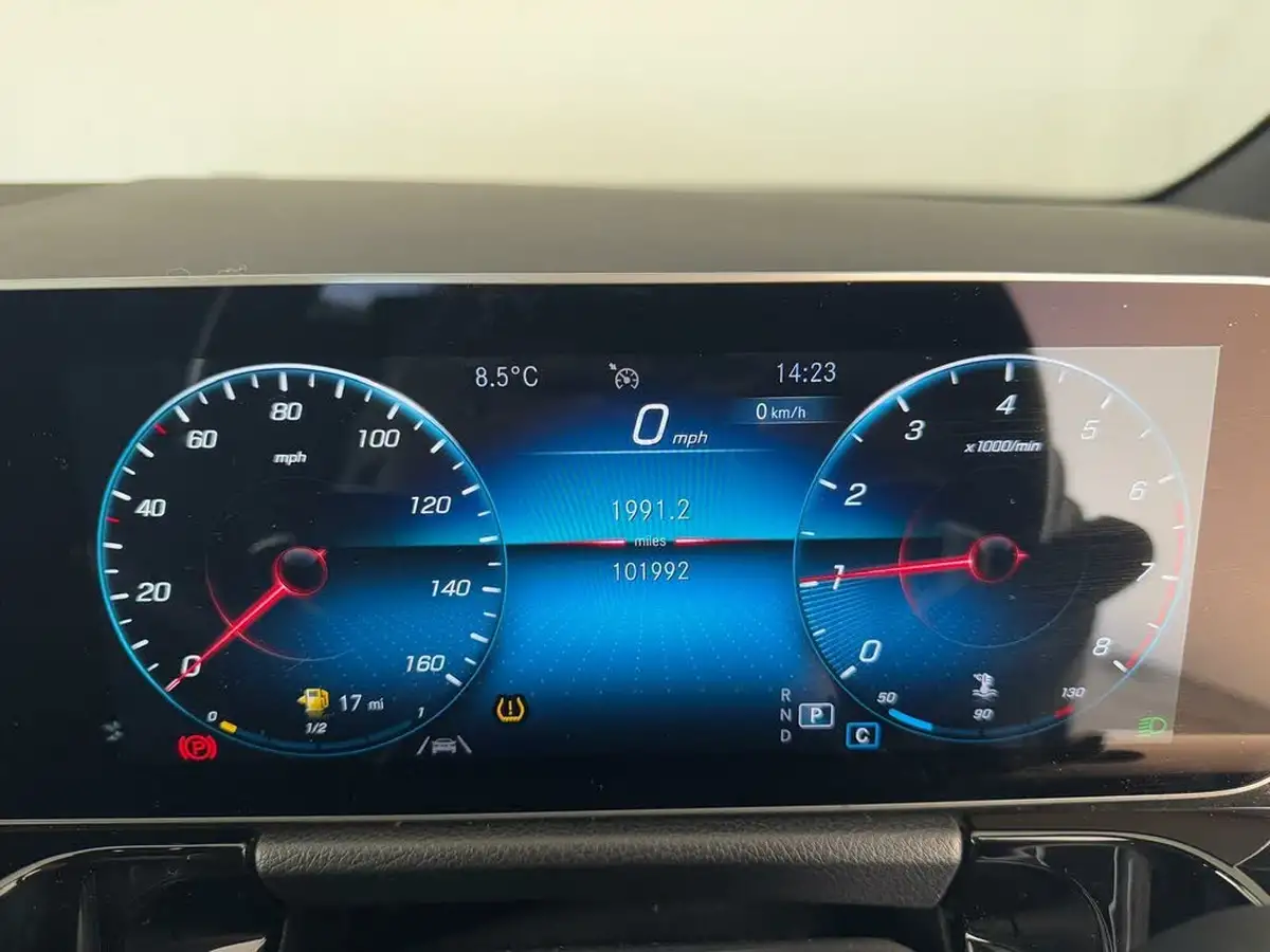 2020-mercedes-benz-b-class-13-b180-amg-line-premium-big-43
