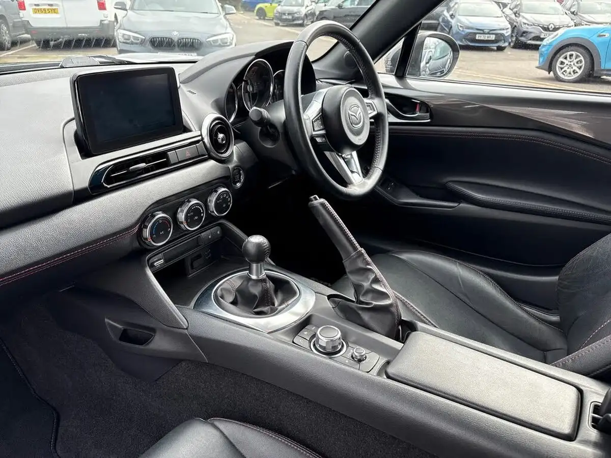 2019-mazda-mx-5-20-sport-nav-ss-rf-big-33