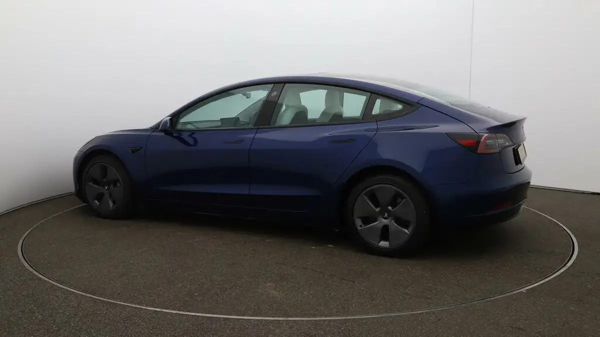 2021-tesla-model-3-e-long-range-4x4-big-45