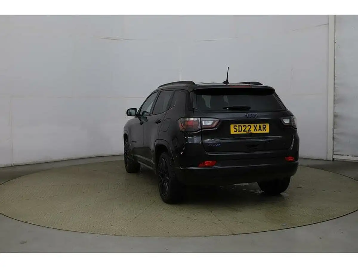 2022-jeep-compass-13-gse-s-big-4