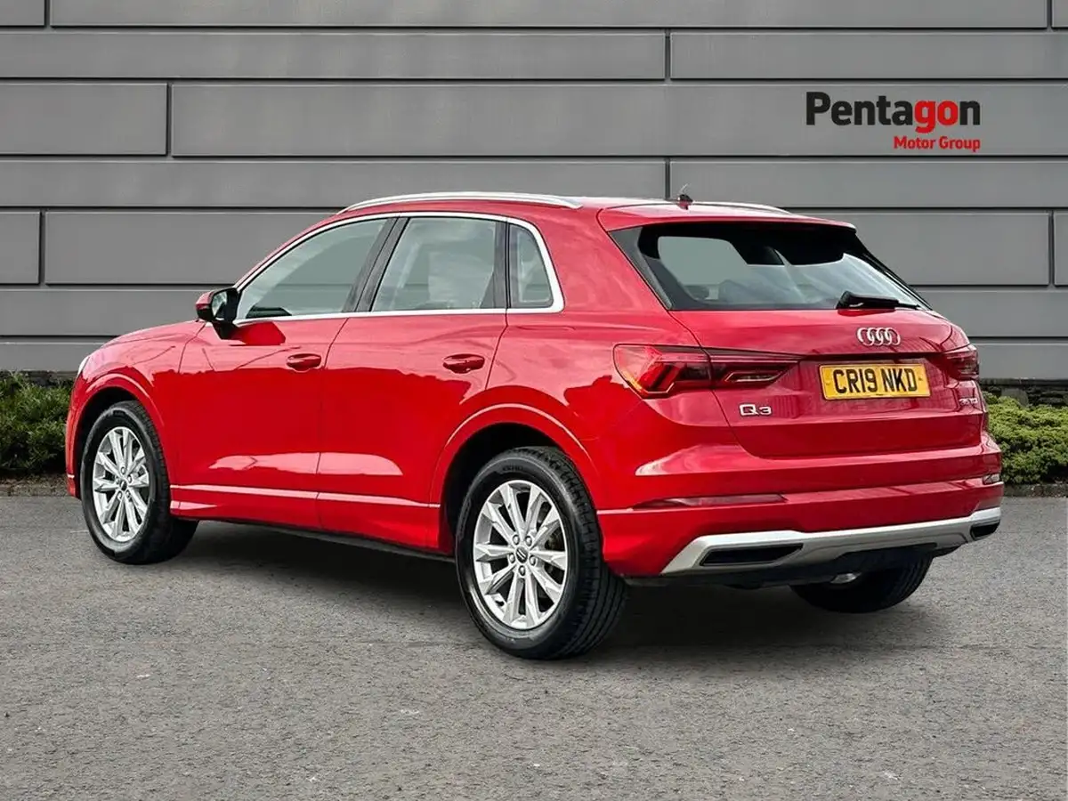 2019-audi-q3-20-35-tdi-sport-ss-station-wagon-s-tronic-big-1