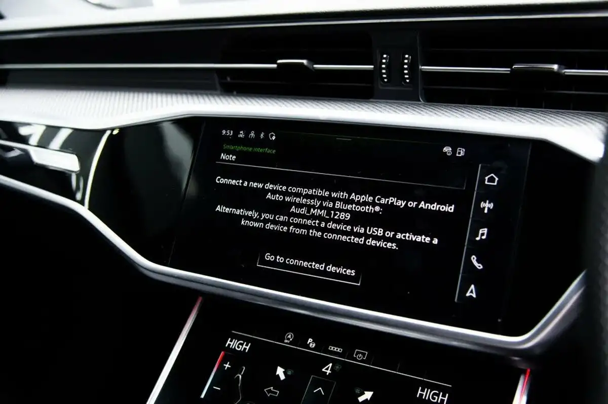 2023-audi-a6-avant-20-40-tfsi-black-edition-big-32