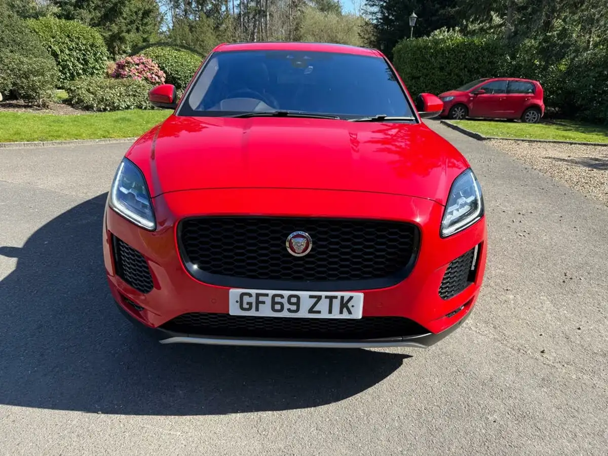 2019-jaguar-e-pace-20-i4-s-big-12