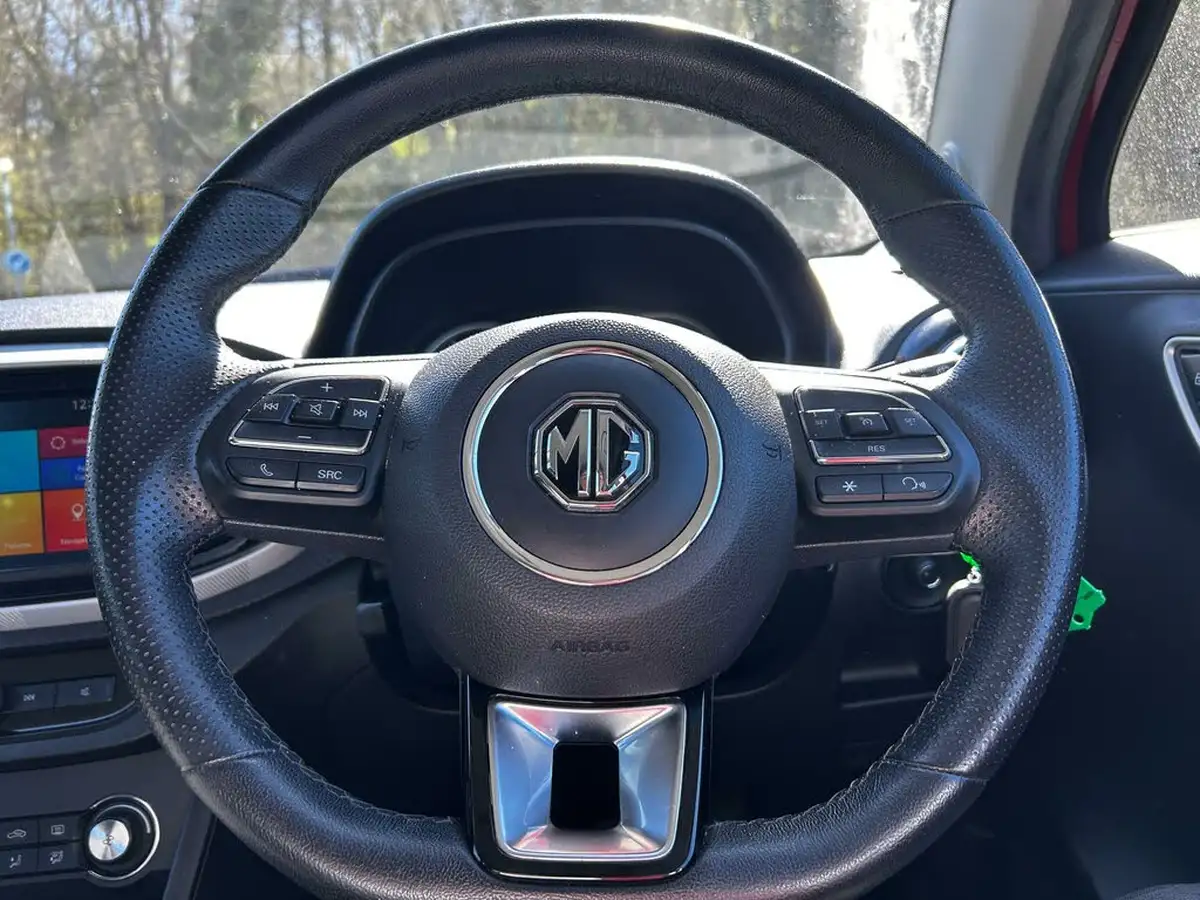 2021-mg-mg3-15-vti-tech-exclusive-nav-big-12