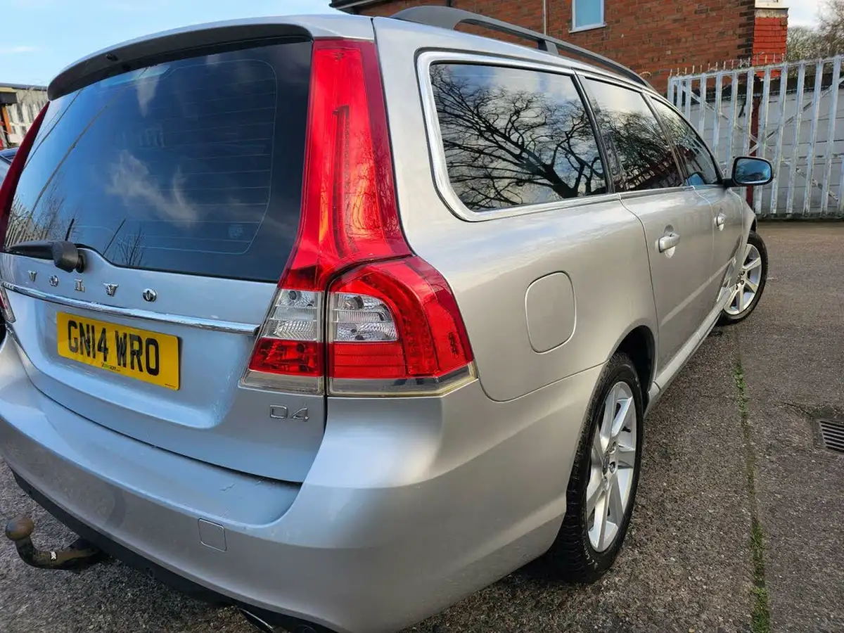 2014-volvo-v70-20td-d4-business-edition-181bhp-1969cc-big-17