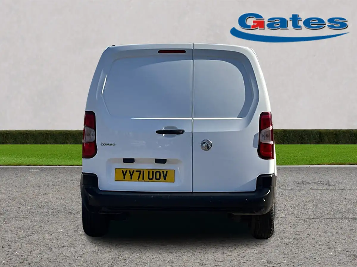 2021-vauxhall-combo-15cdti-dynamic-2300-100pseu6dt-l1h1-panel-big-6