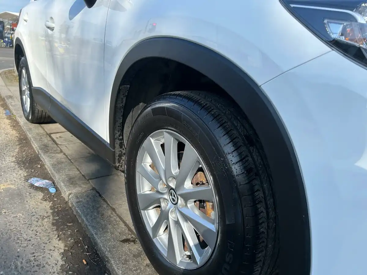 2016-mazda-cx-5-20-se-l-nav-big-18