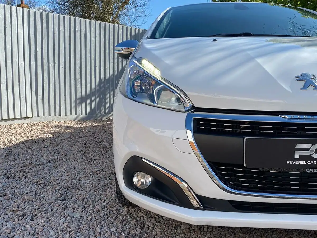 2018-peugeot-208-16bluehdi-allure-75bhp-big-28