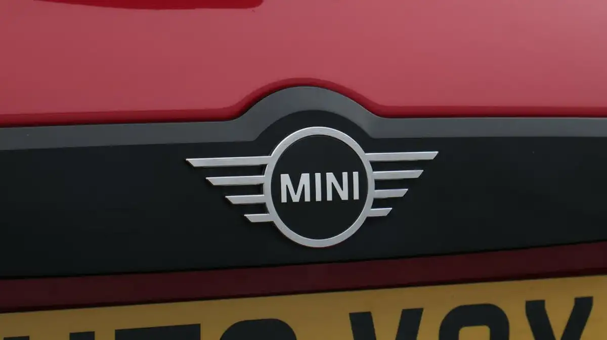 2020-mini-countryman-15-cooper-s-e-phev-exclusive-217bhp-big-21