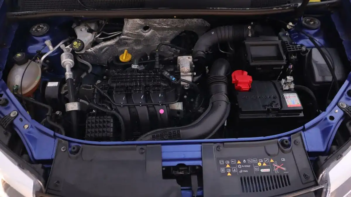 2020-dacia-sandero-10-sce-essential-big-18