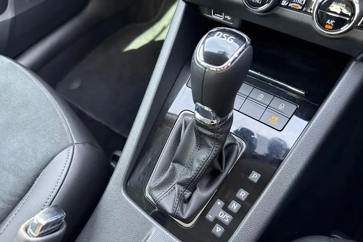 2019-skoda-octavia-20-tsi-se-l-estate-big-58