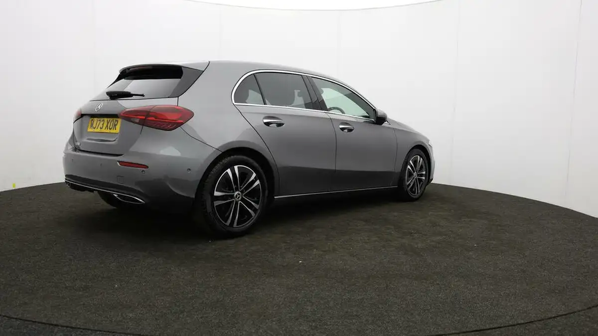 2023-mercedes-benz-a-class-big-30