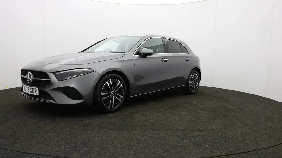 2023-mercedes-benz-a-class-big-2