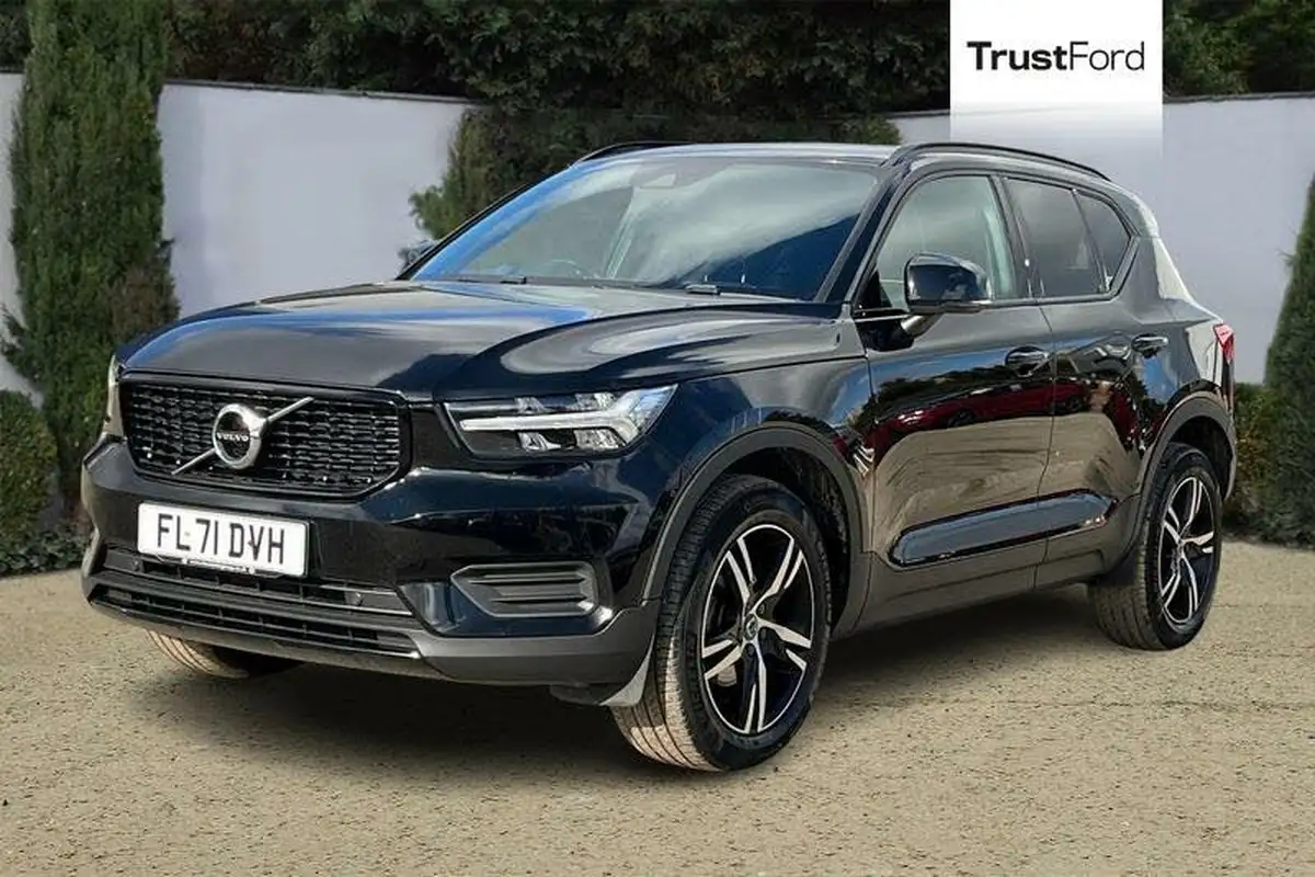 2021-volvo-xc40-15-t3-r-design-161bhp-big-4