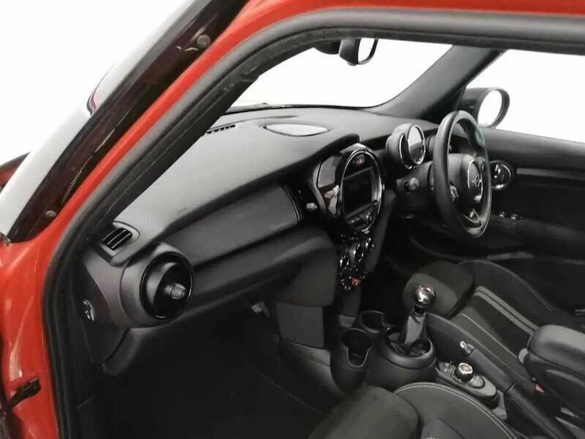 2020-mini-cooper-15-cooper-sport-hatchback-5d-big-17