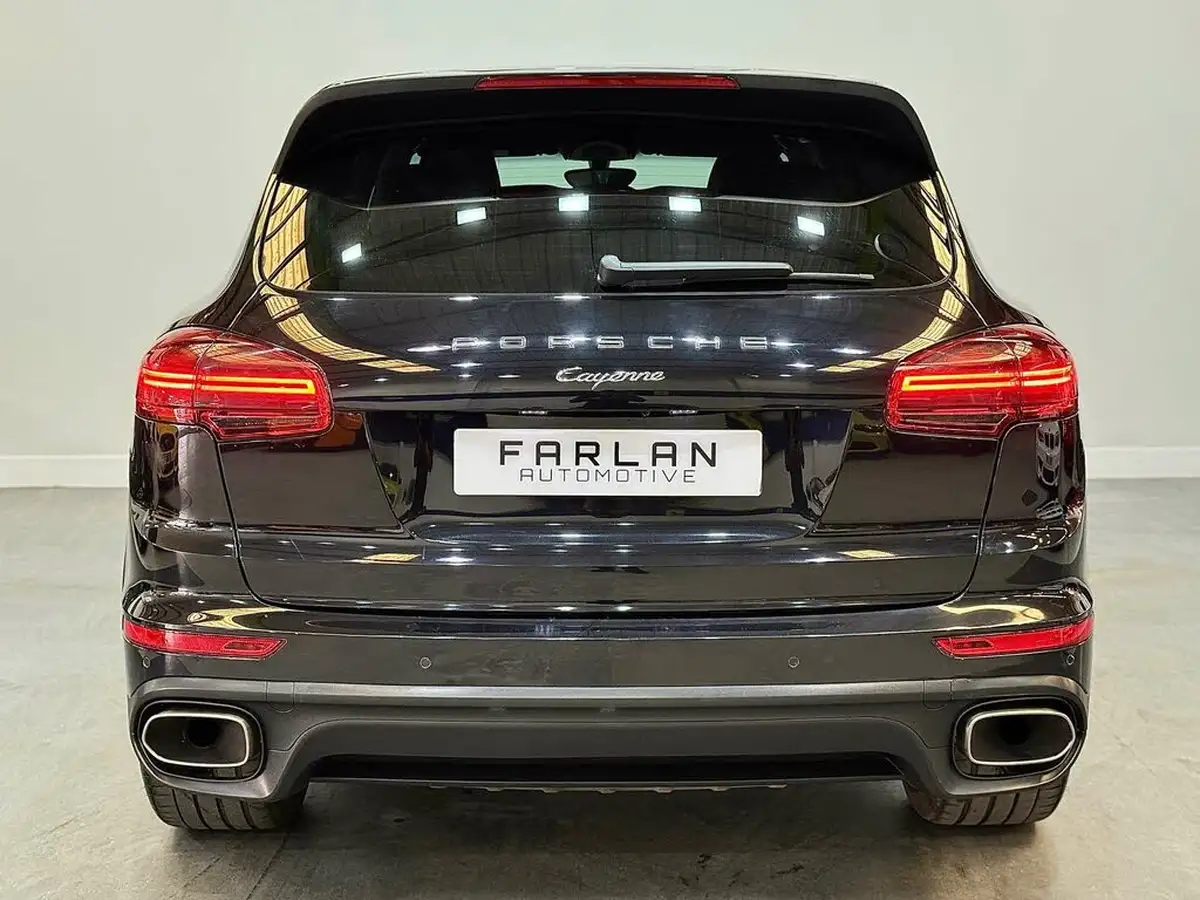 2015-porsche-cayenne-30td-big-26