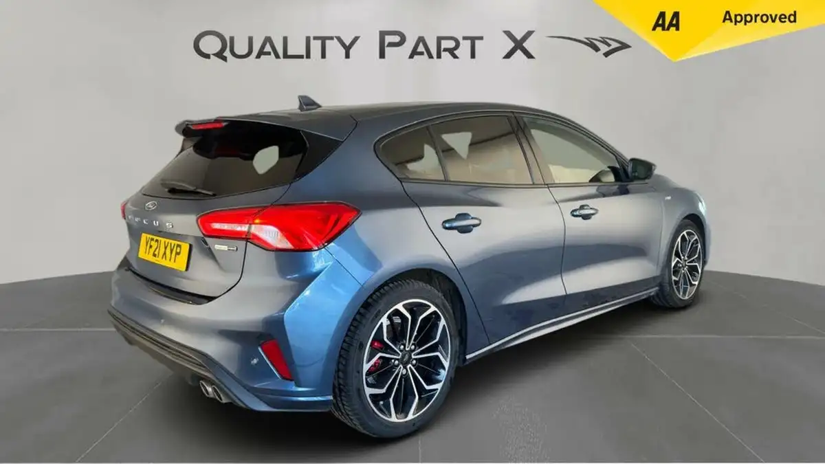 2020-ford-focus-10t-st-line-x-edition-155ps-hybrid-mhev-hatchback-big-2