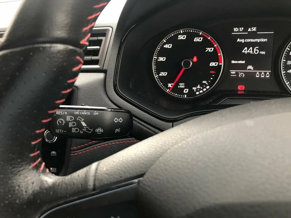 2020-seat-ibiza-10-tsi-fr-95ps-big-30