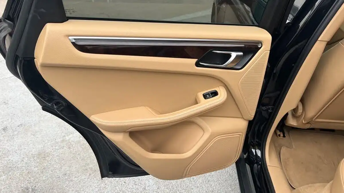 2015-porsche-macan-30td-s-big-16