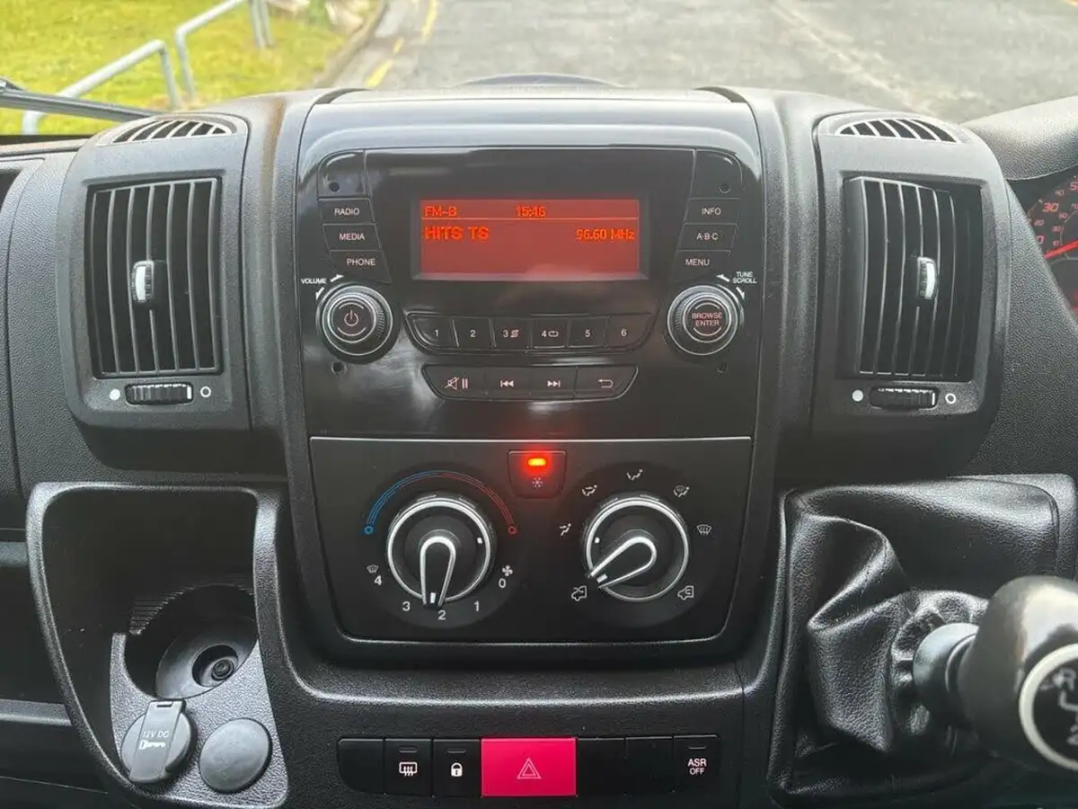 2021-citroen-relay-22bluehdi-35-l3-plus-chassis-cab-big-10