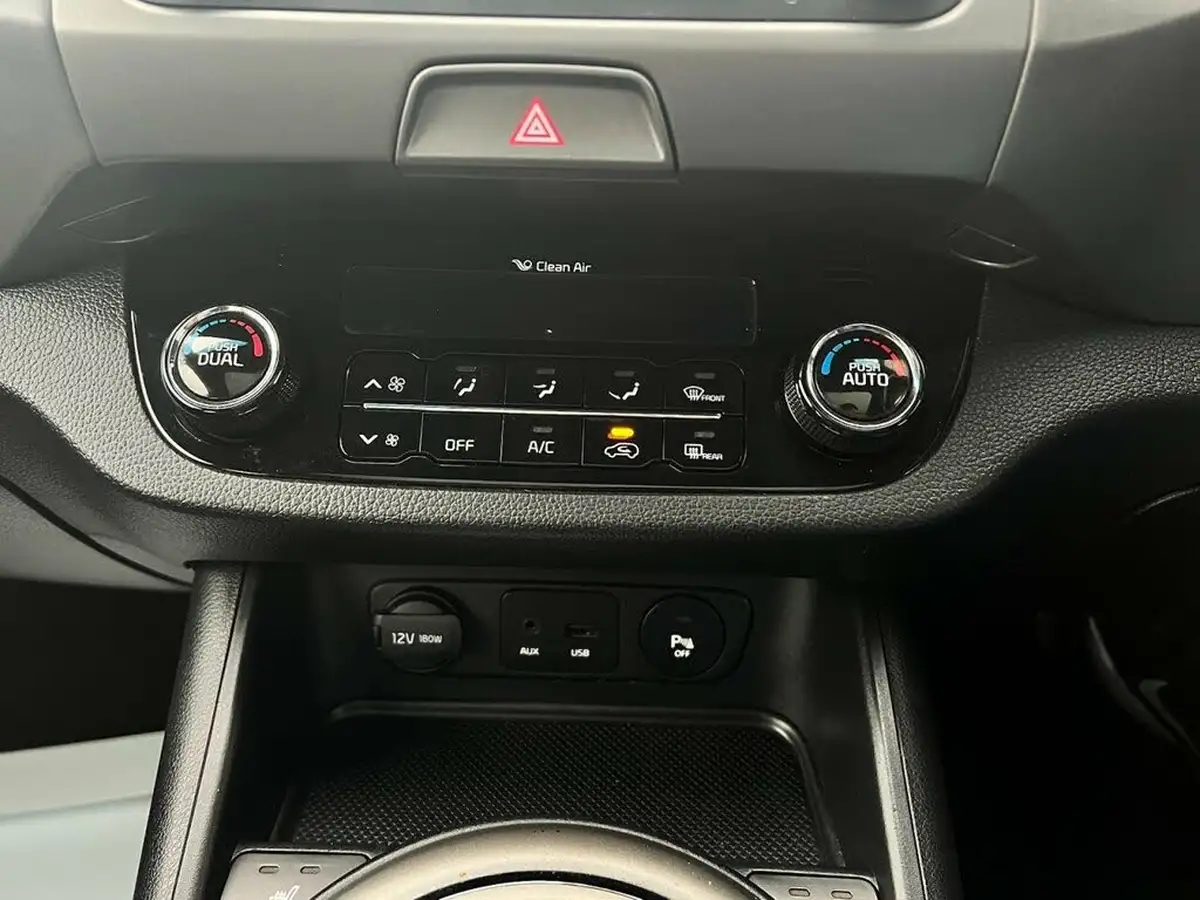 2014-kia-sportage-20td-kx-3-134bhp-auto-big-12