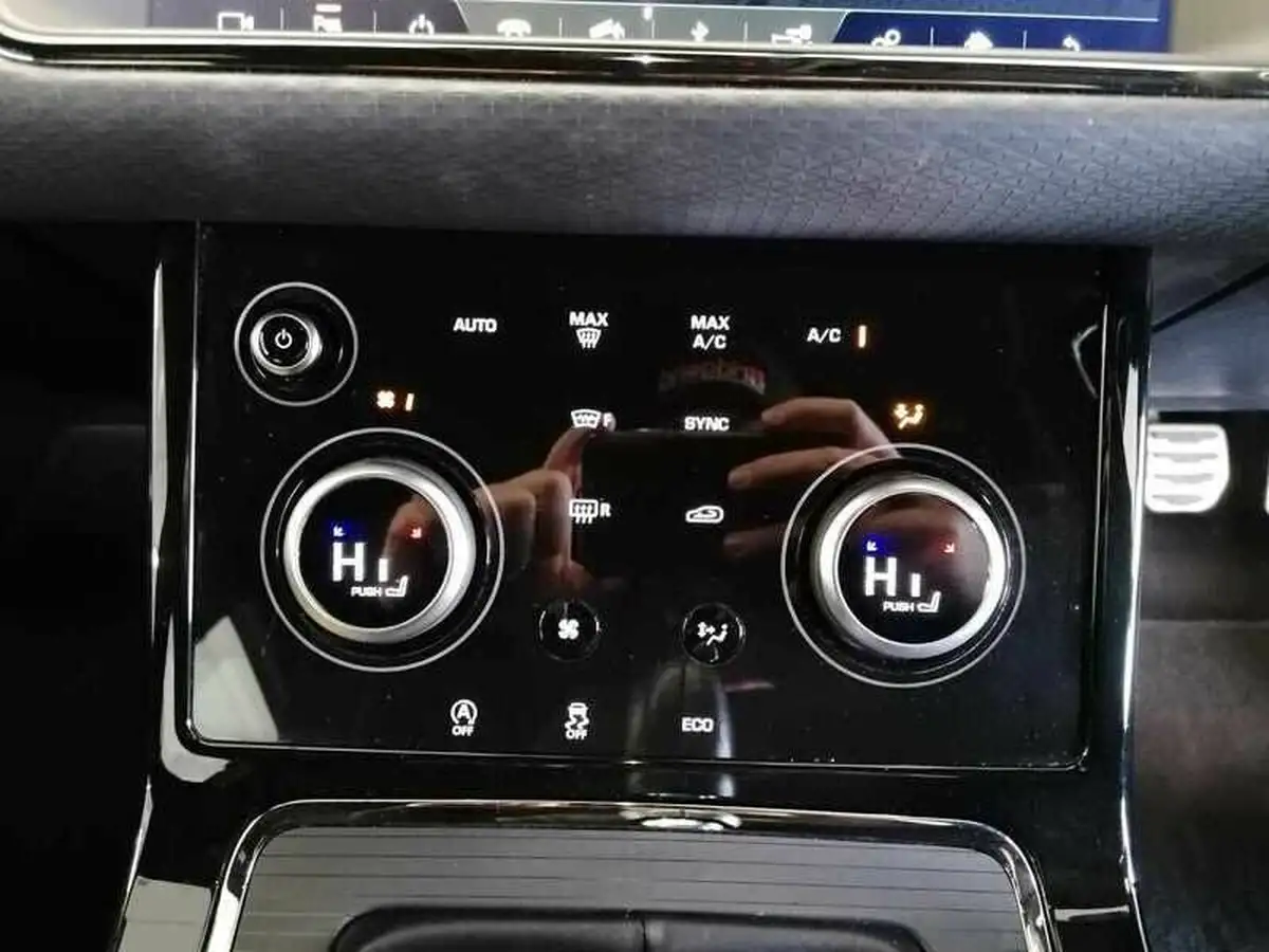 2020-land-rover-range-rover-evoque-20-d150-r-dynamic-big-18